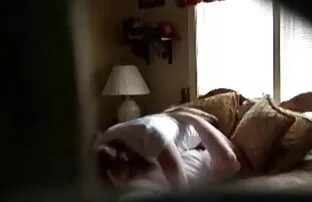 XXX Người mẹ tóc vàng xinh đẹp xxxthudam 122.SMYT
