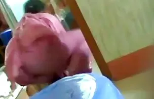 XXX Femdom cfnm nữ nguoi va thu xxx sinh muốn một số vòi nước