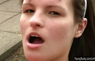 XXX Carol dạy phục tùng nô lệ xxx thu vat của mình