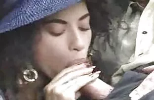 XXX Sex châu á trong phòng tắm. Đồng tính nữ sat thu xxx